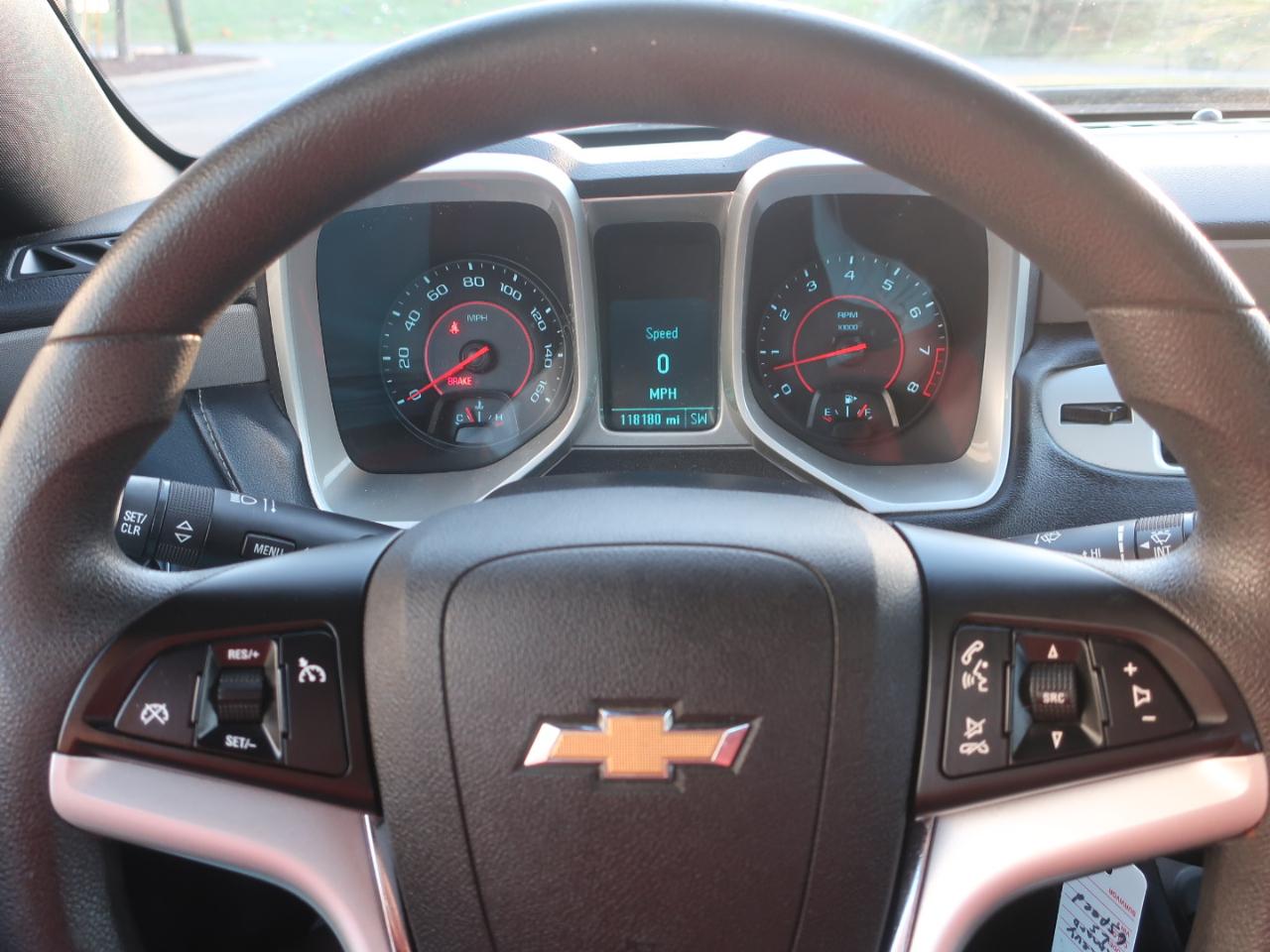 Chevrolet Camaro 1LS Coupe 2014