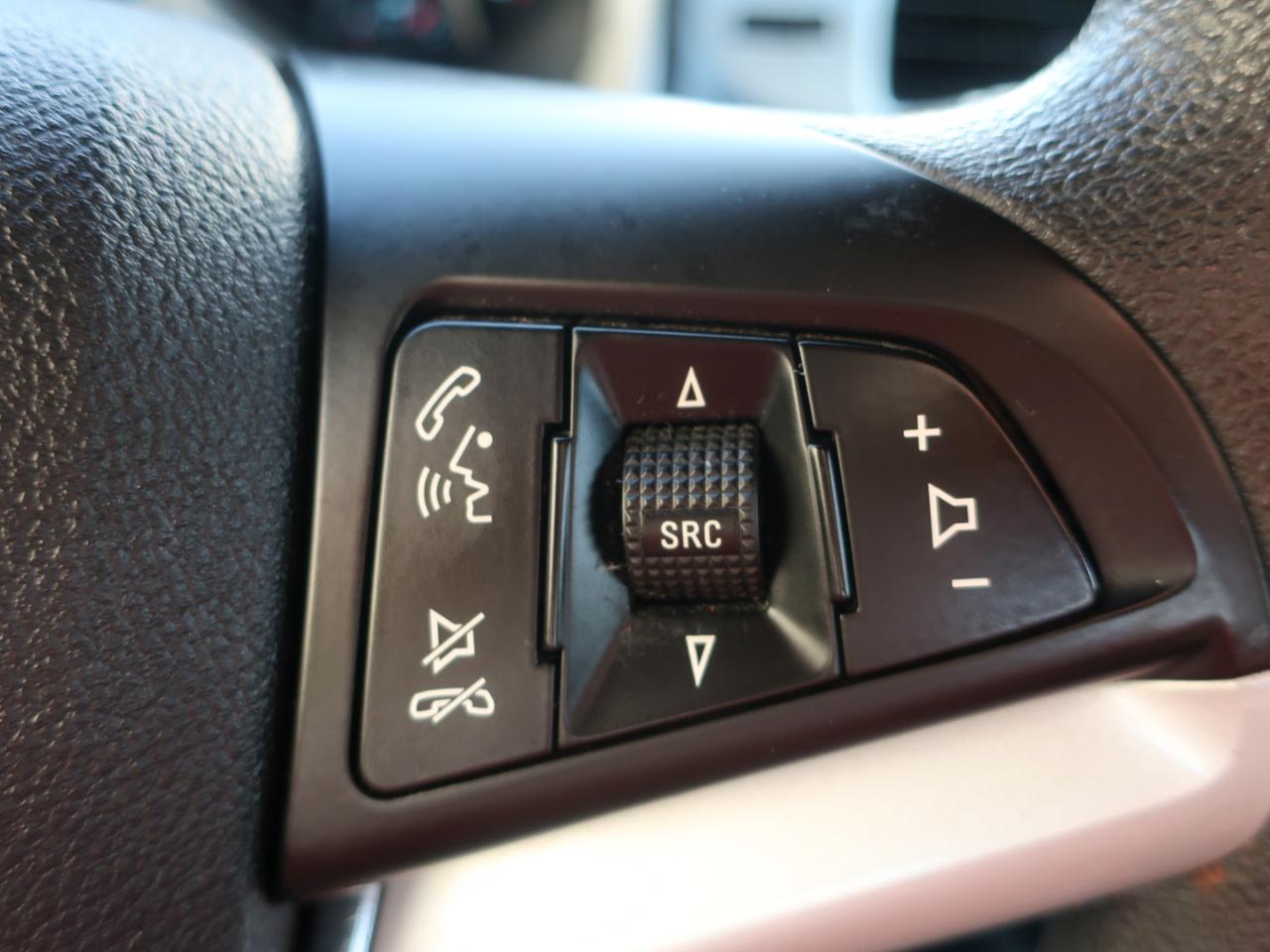 Chevrolet Camaro 1LS Coupe 2014