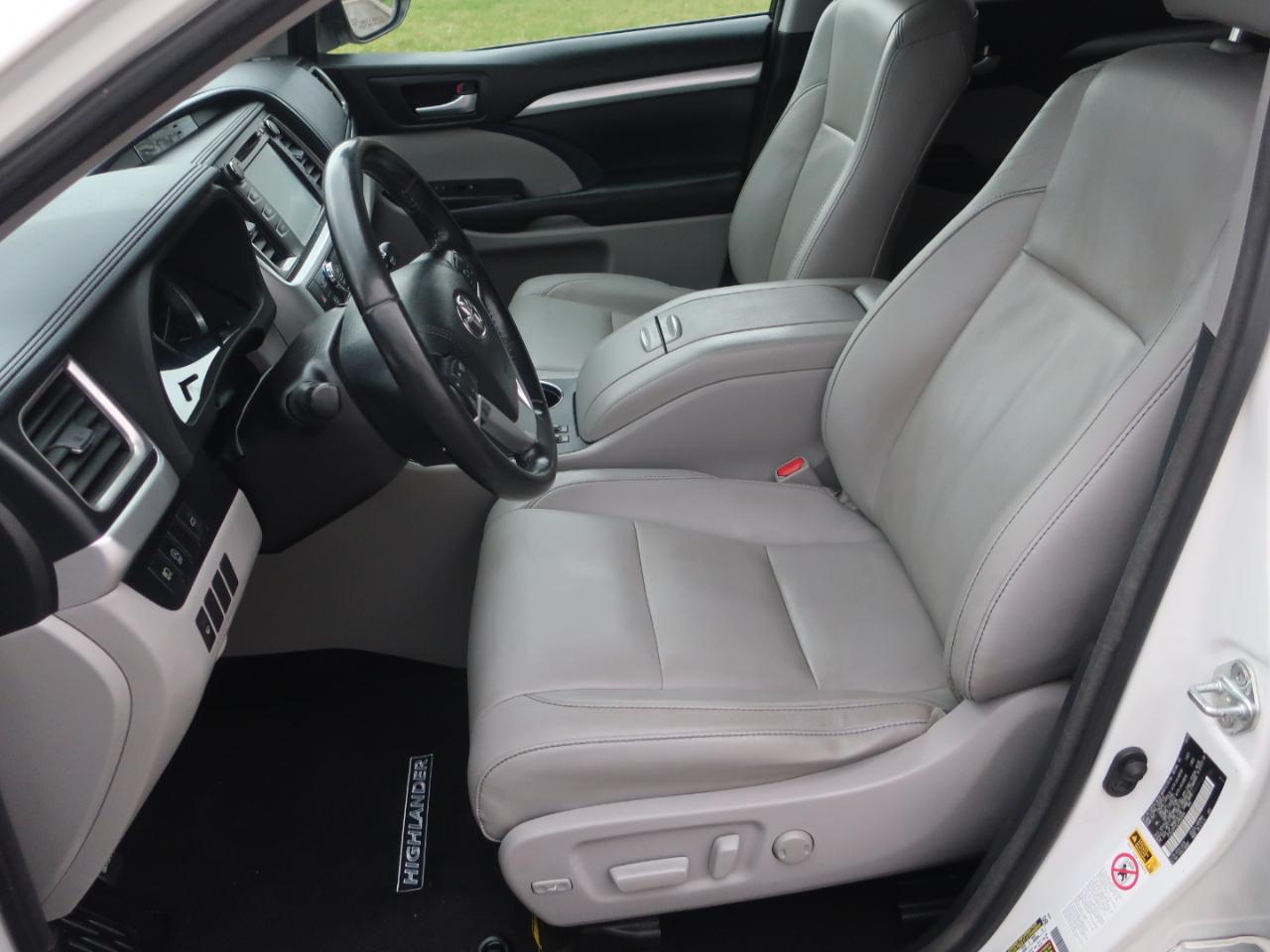 Toyota Highlander XLE AWD V6 2018