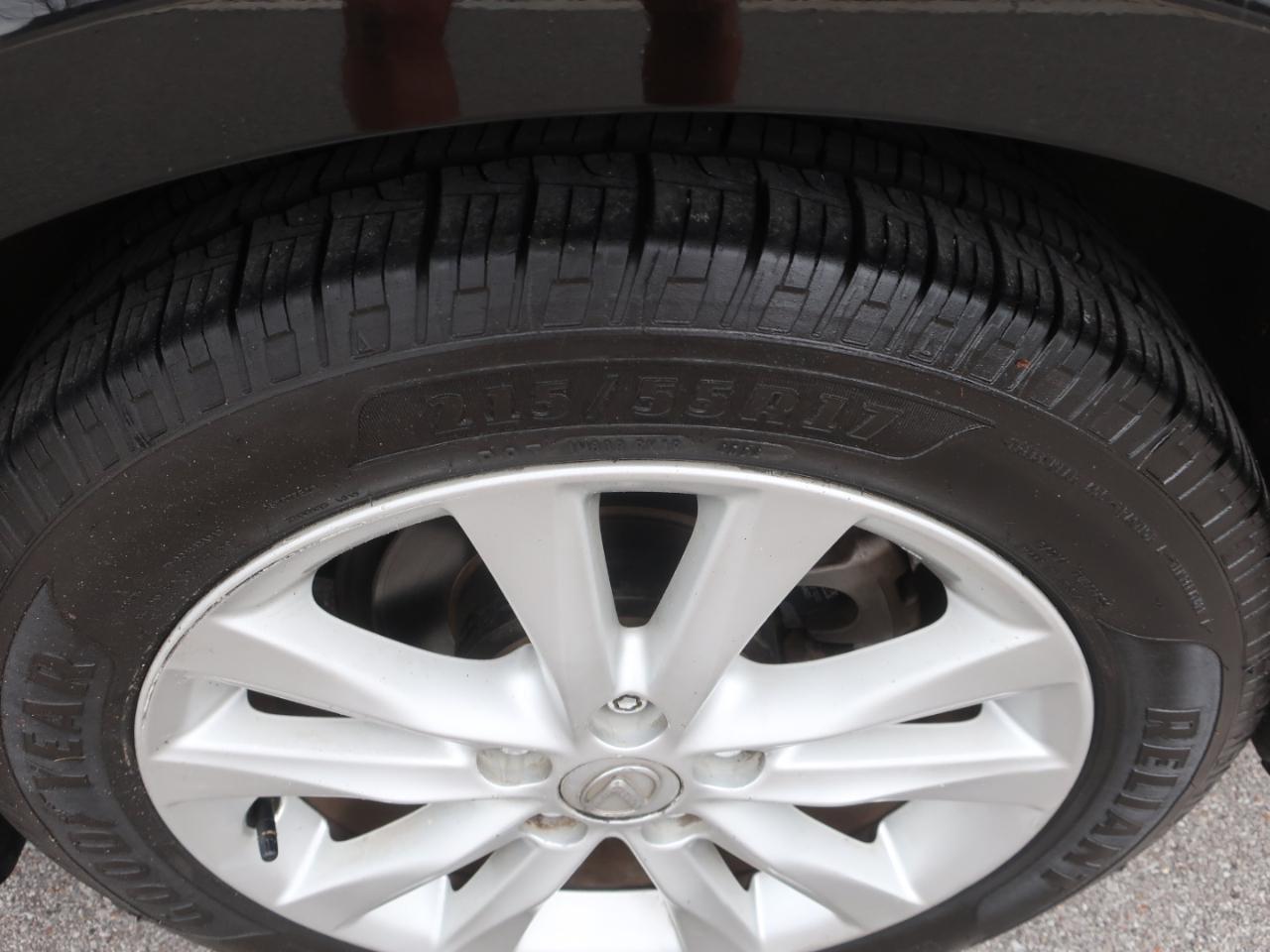 Lexus ES 350 Sedan 2011