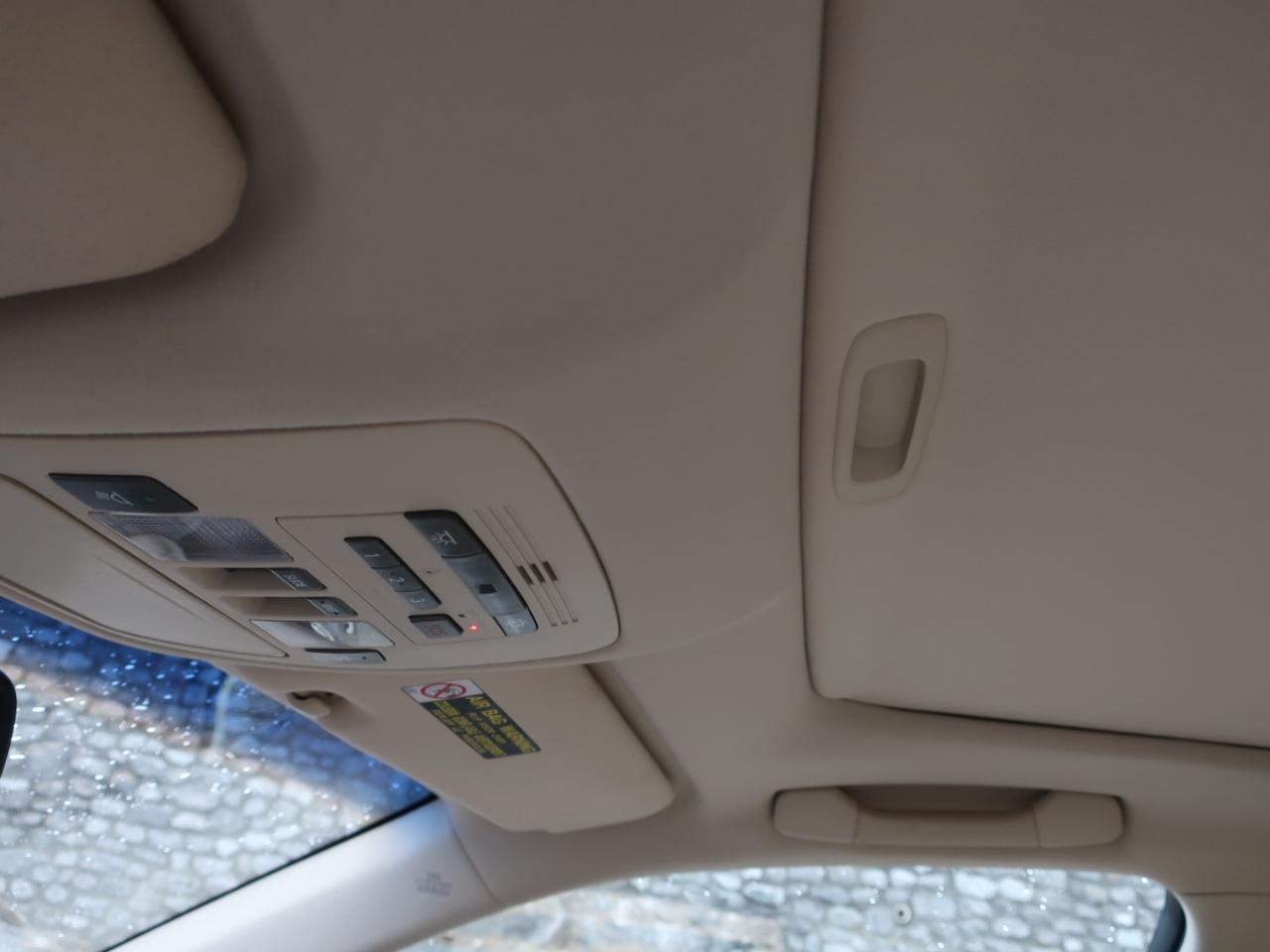 Lexus ES 350 Sedan 2011