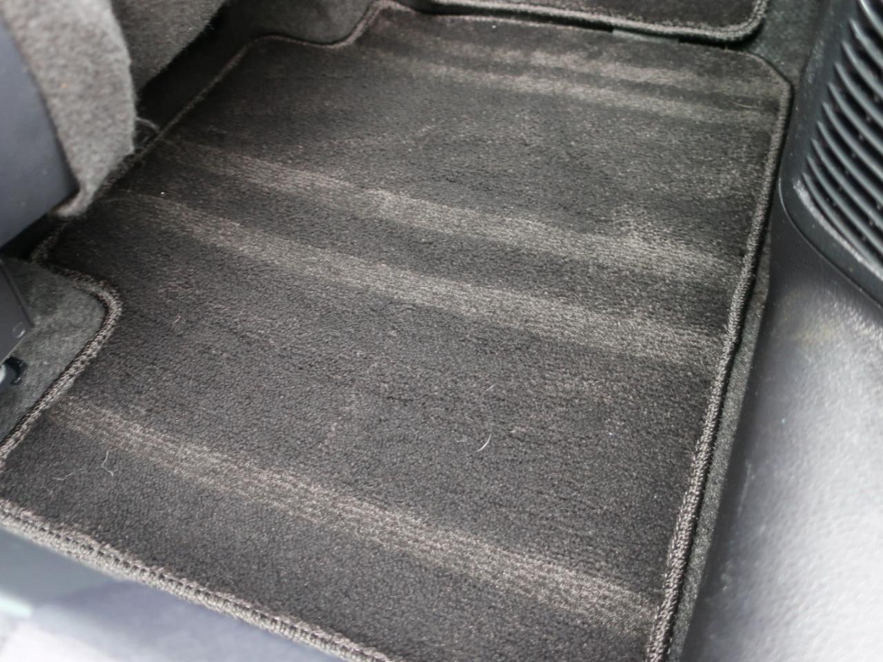 Toyota Camry Hybrid LE 2025