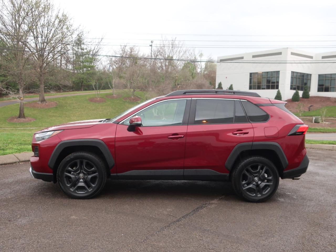 Toyota RAV4 Adventure AWD 2023
