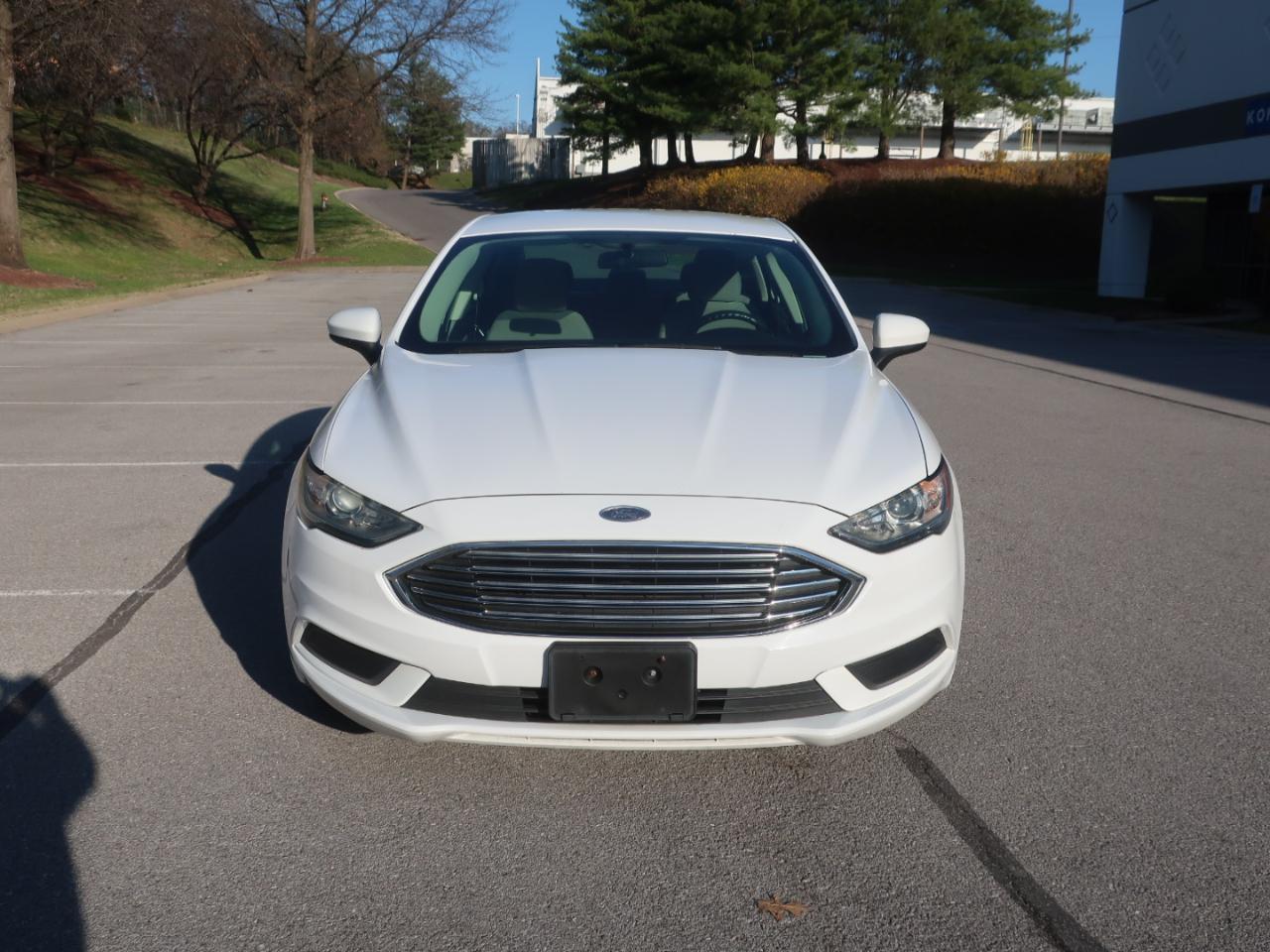 Ford Fusion Hybrid S 2018