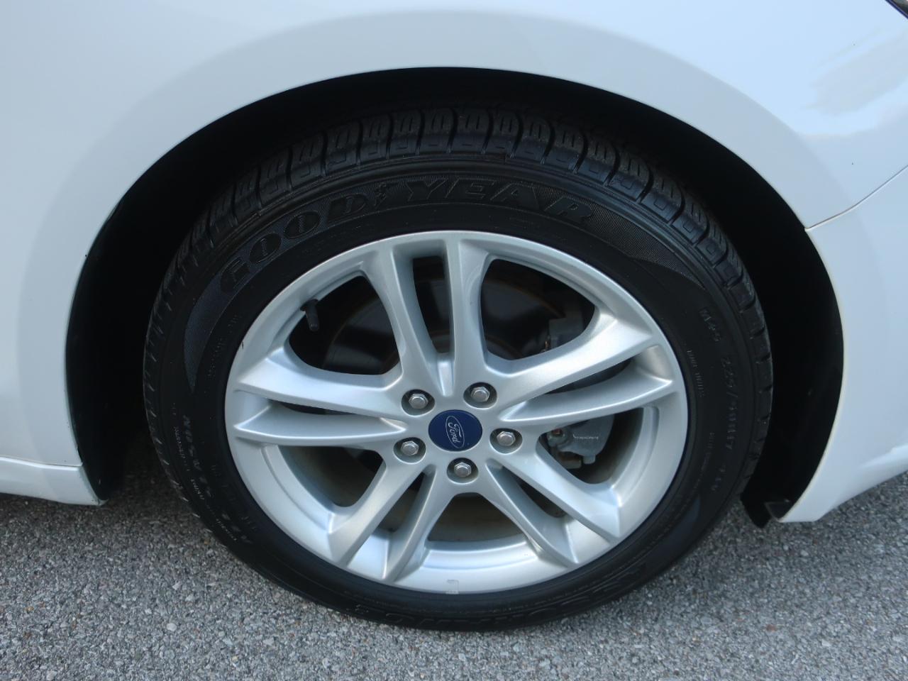 Ford Fusion Hybrid S 2018