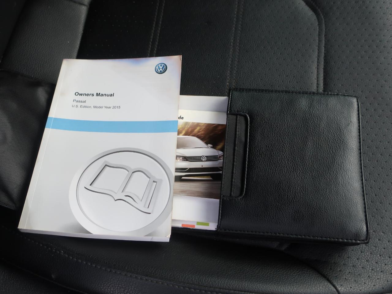 Volkswagen Passat Limited Edition 4D Sedan 2015