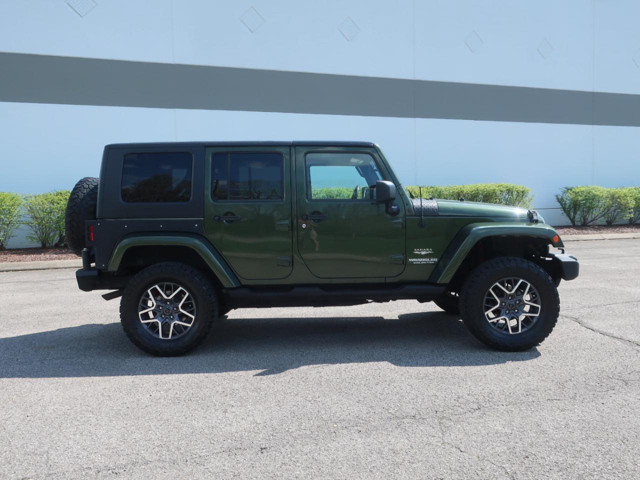 Jeep Wrangler Unlimited Sahara 4WD 2007