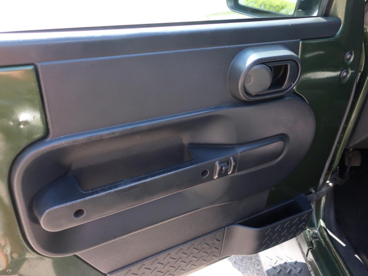 Jeep Wrangler Unlimited Sahara 4WD 2007