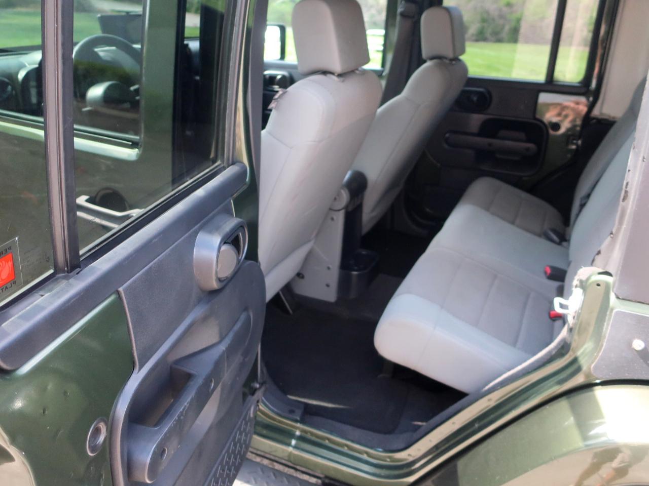 Jeep Wrangler Unlimited Sahara 4WD 2007