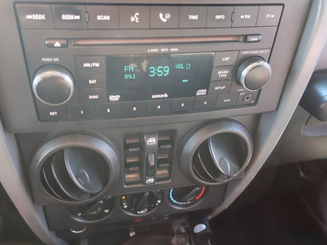 Jeep Wrangler Unlimited Sahara 4WD 2007