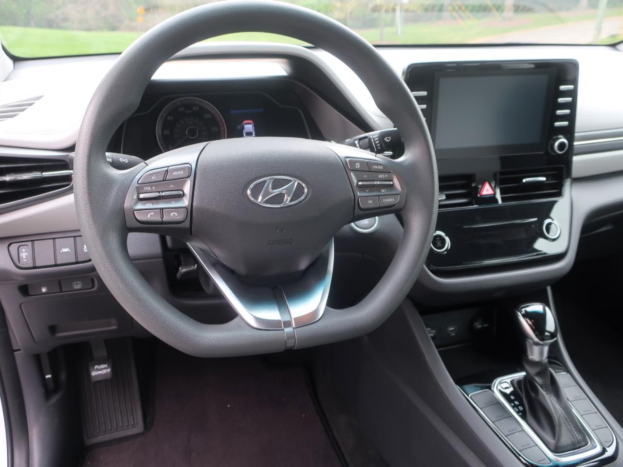 Hyundai Ioniq Hybrid Blue 2020