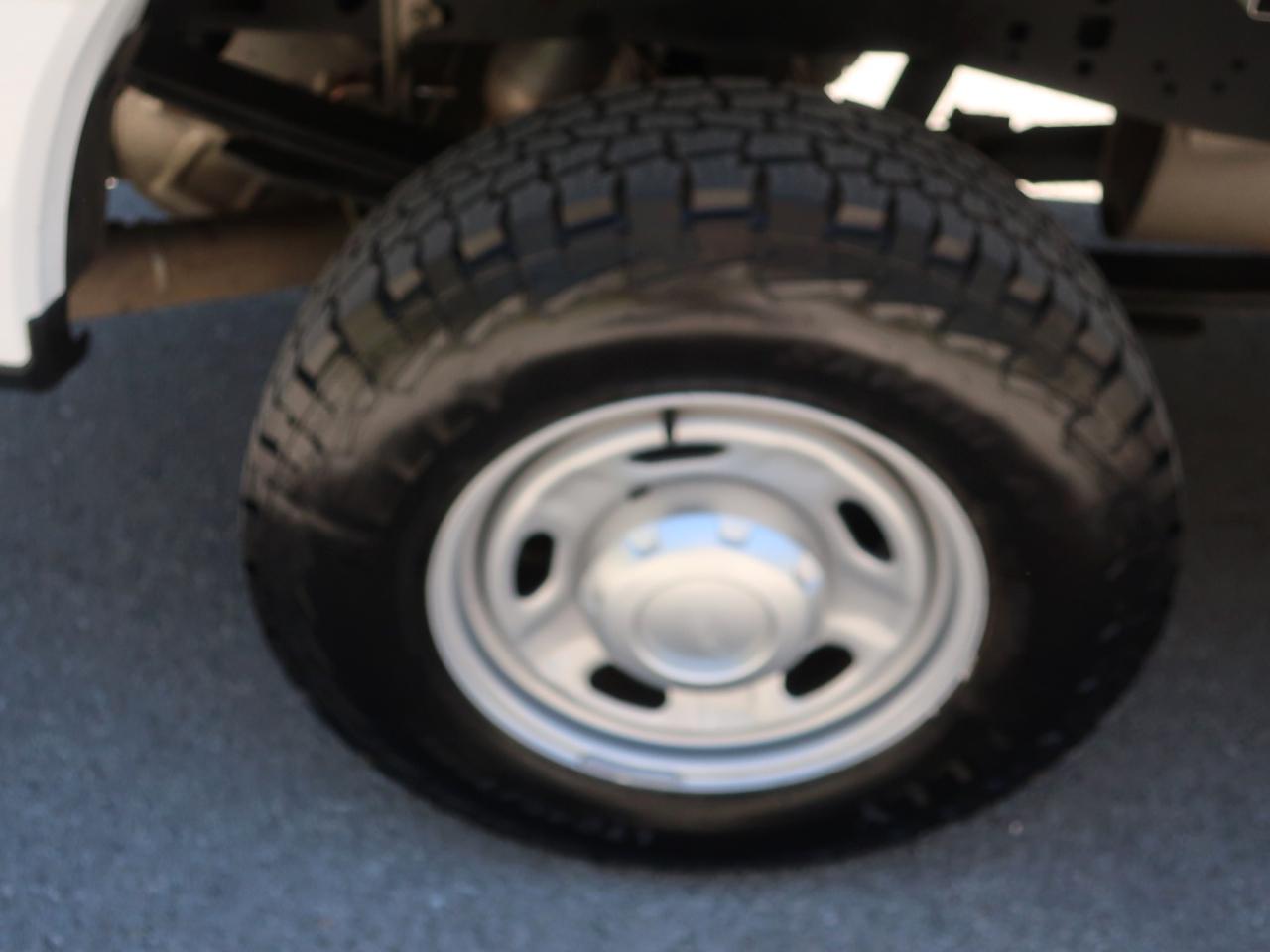 Ford F-250 SD XL Crew Cab 4WD 2023