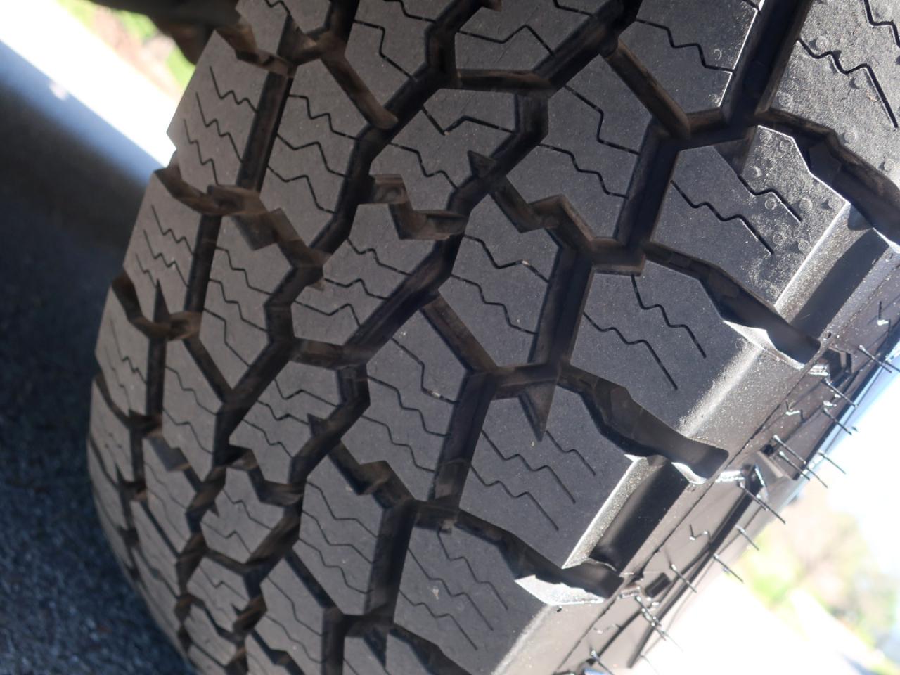 Ford F-250 SD XL Crew Cab 4WD 2023