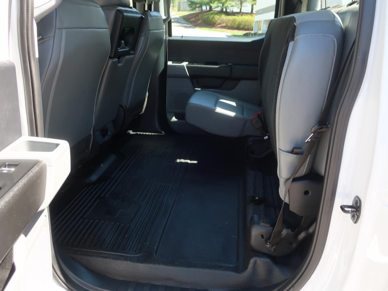 Ford F-250 SD XL Crew Cab 4WD 2023