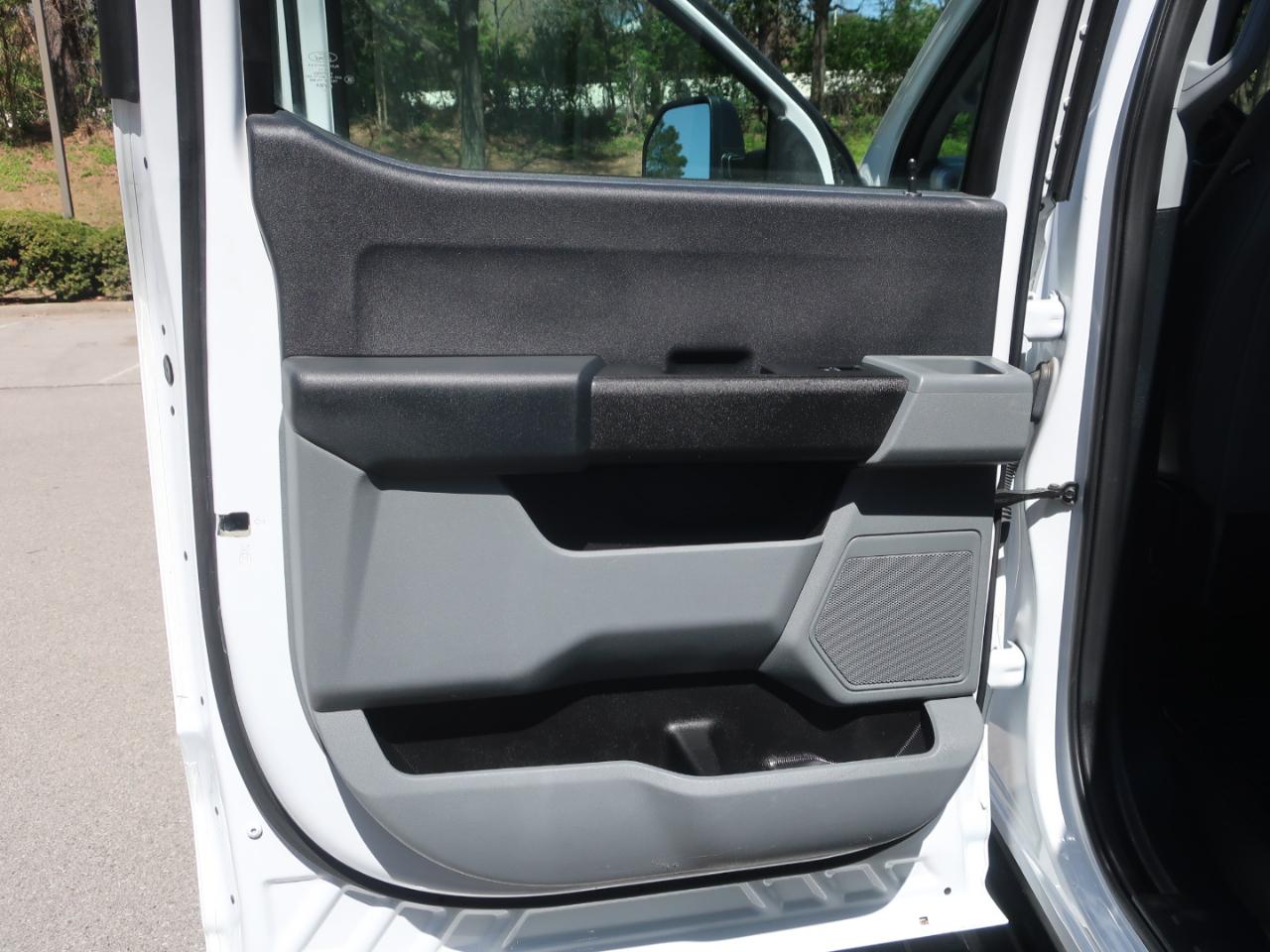 Ford F-250 SD XL Crew Cab 4WD 2023