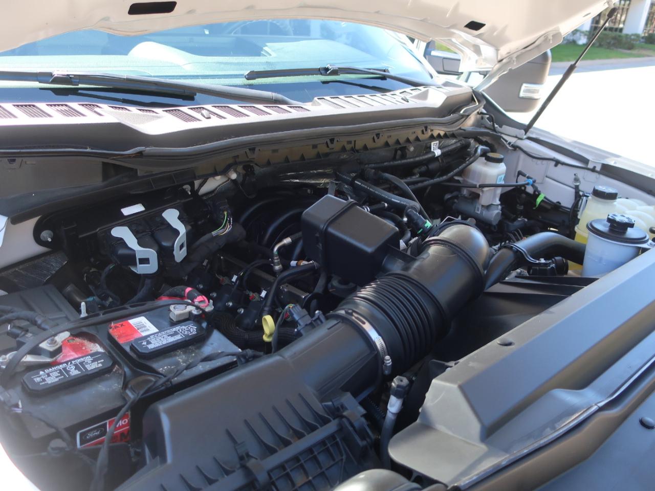 Ford F-250 SD XL Crew Cab 4WD 2023