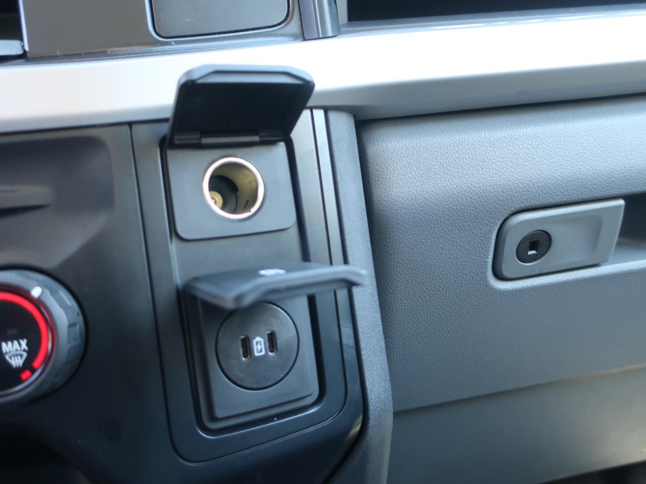 Ford F-250 SD XL Crew Cab 4WD 2023