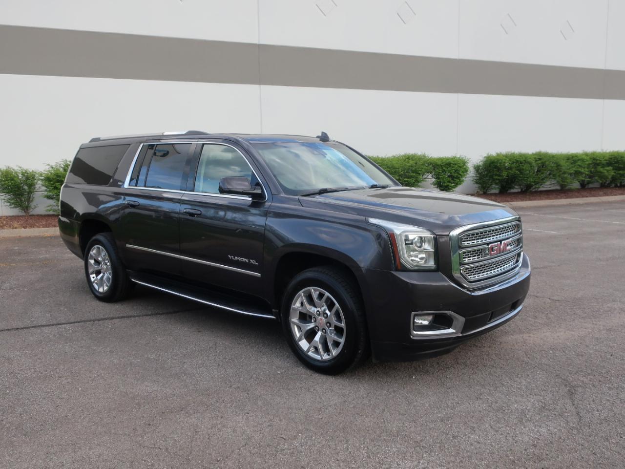GMC Yukon XL SLT 4WD 2017