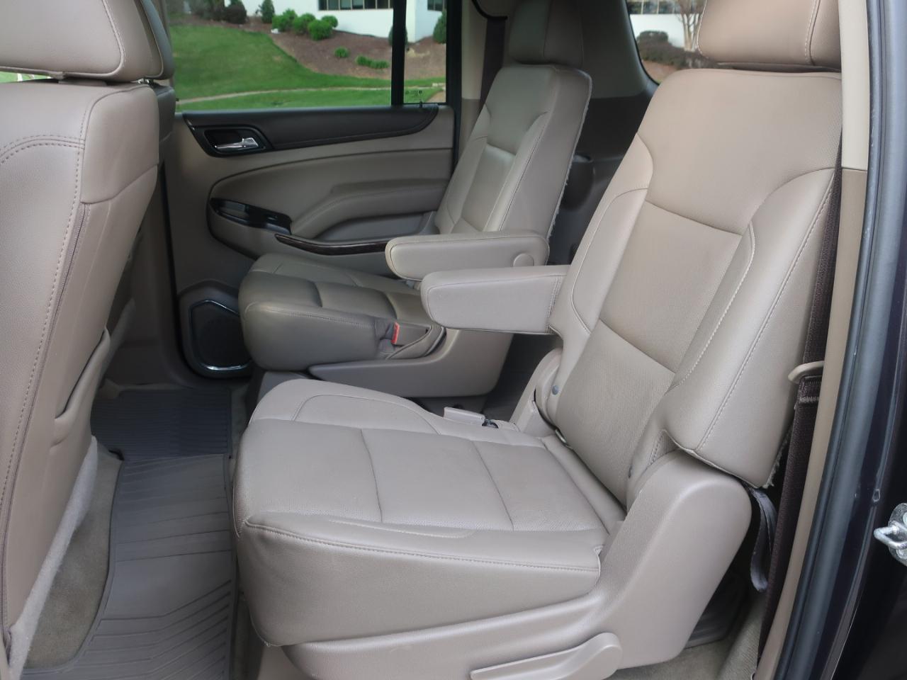 GMC Yukon XL SLT 4WD 2017