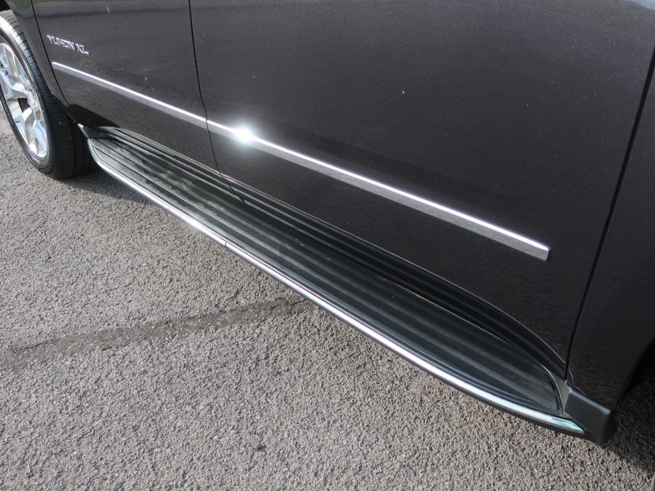 GMC Yukon XL SLT 4WD 2017