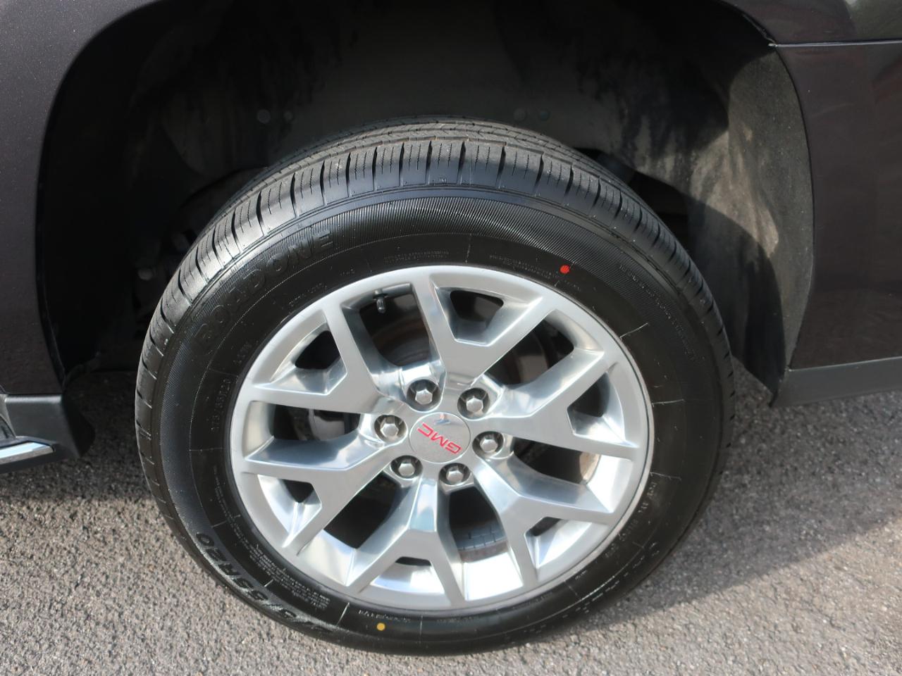 GMC Yukon XL SLT 4WD 2017