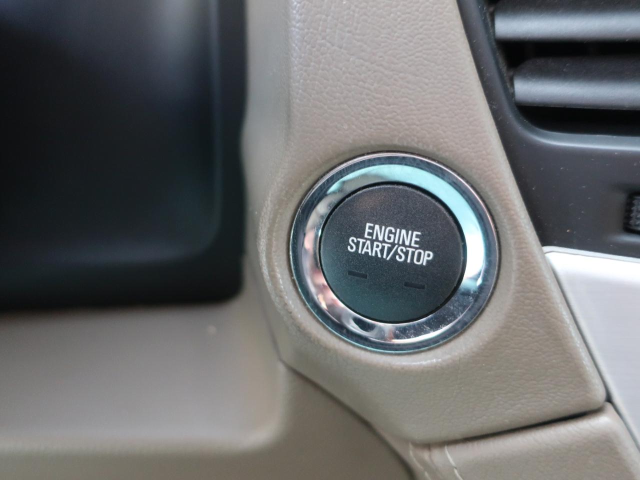 GMC Yukon XL SLT 4WD 2017