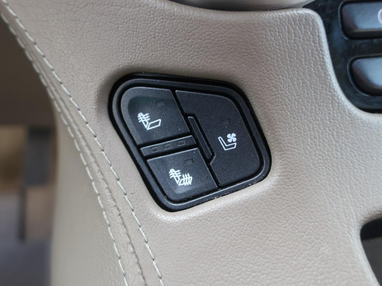 GMC Yukon XL SLT 4WD 2017