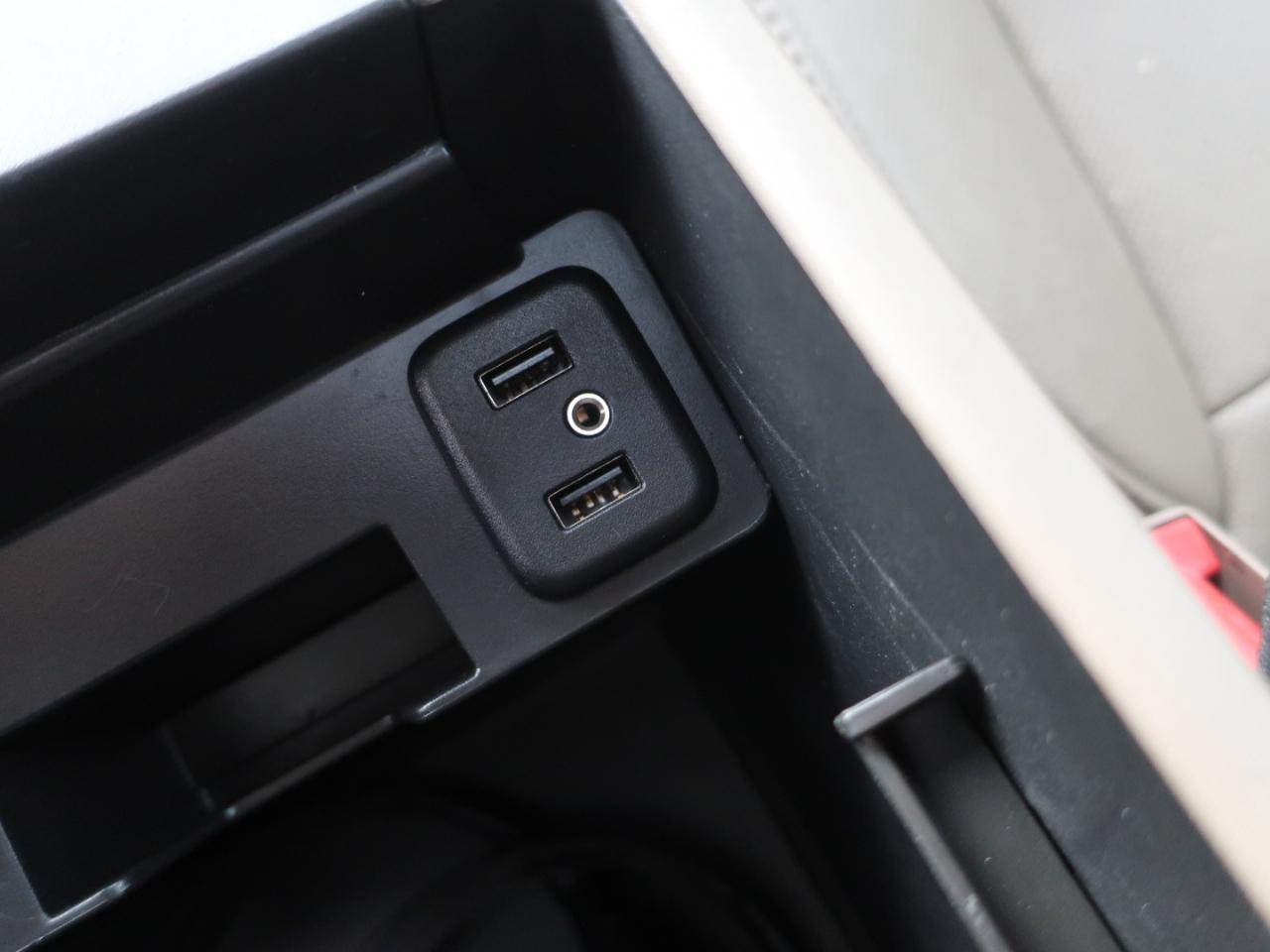 GMC Yukon XL SLT 4WD 2017