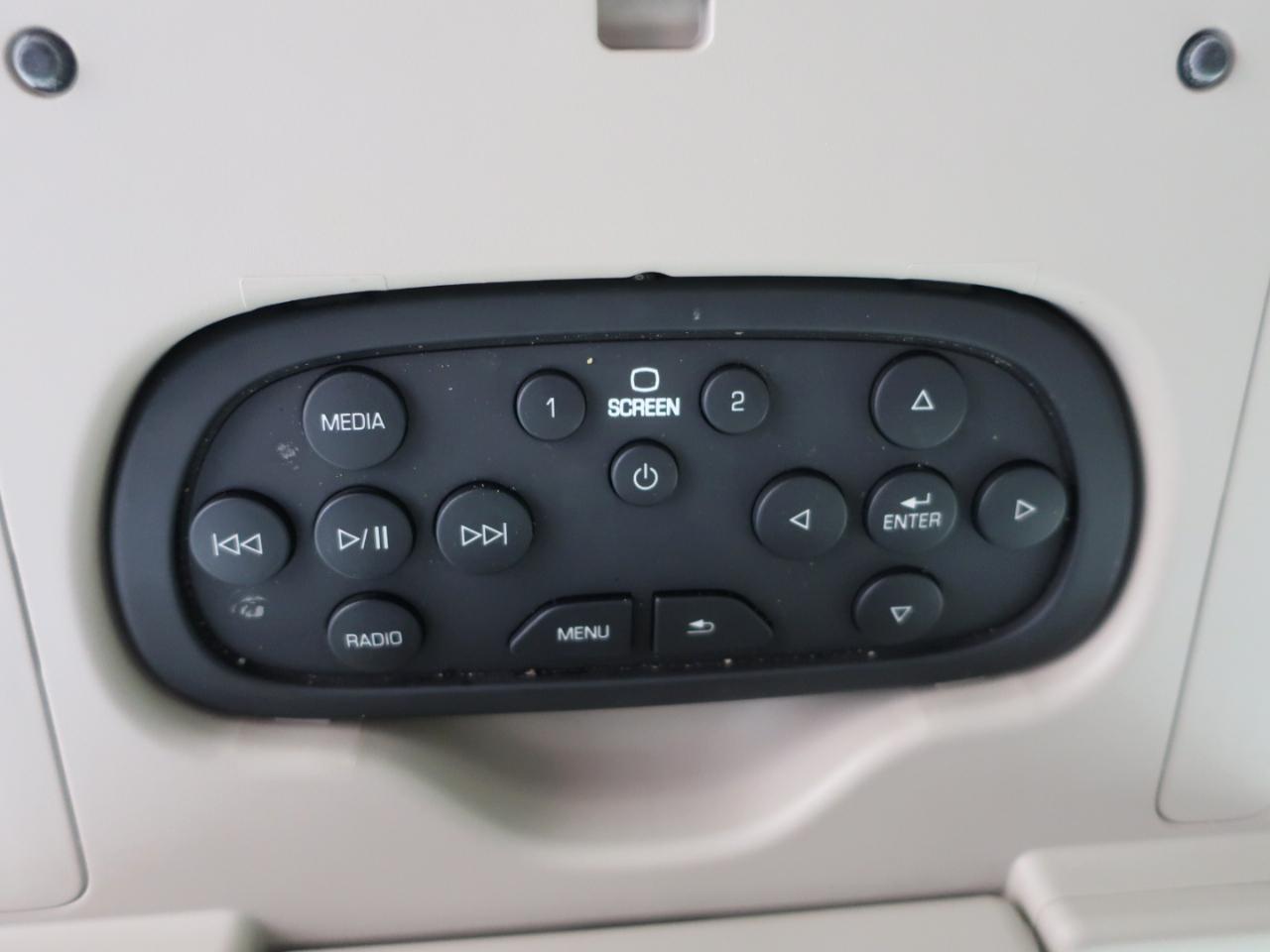 GMC Yukon XL SLT 4WD 2017