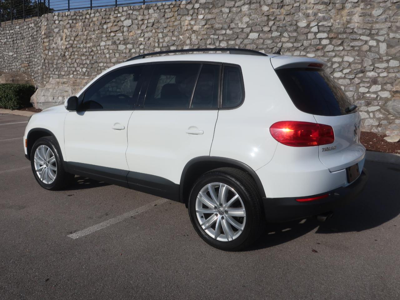 Volkswagen Tiguan 2.0T S FWD 2016