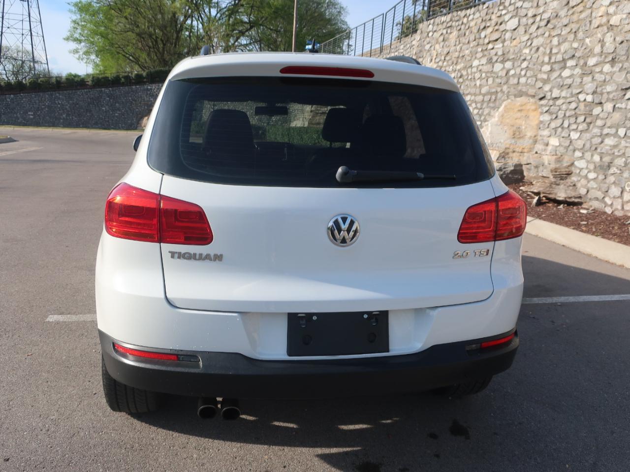 Volkswagen Tiguan 2.0T S FWD 2016