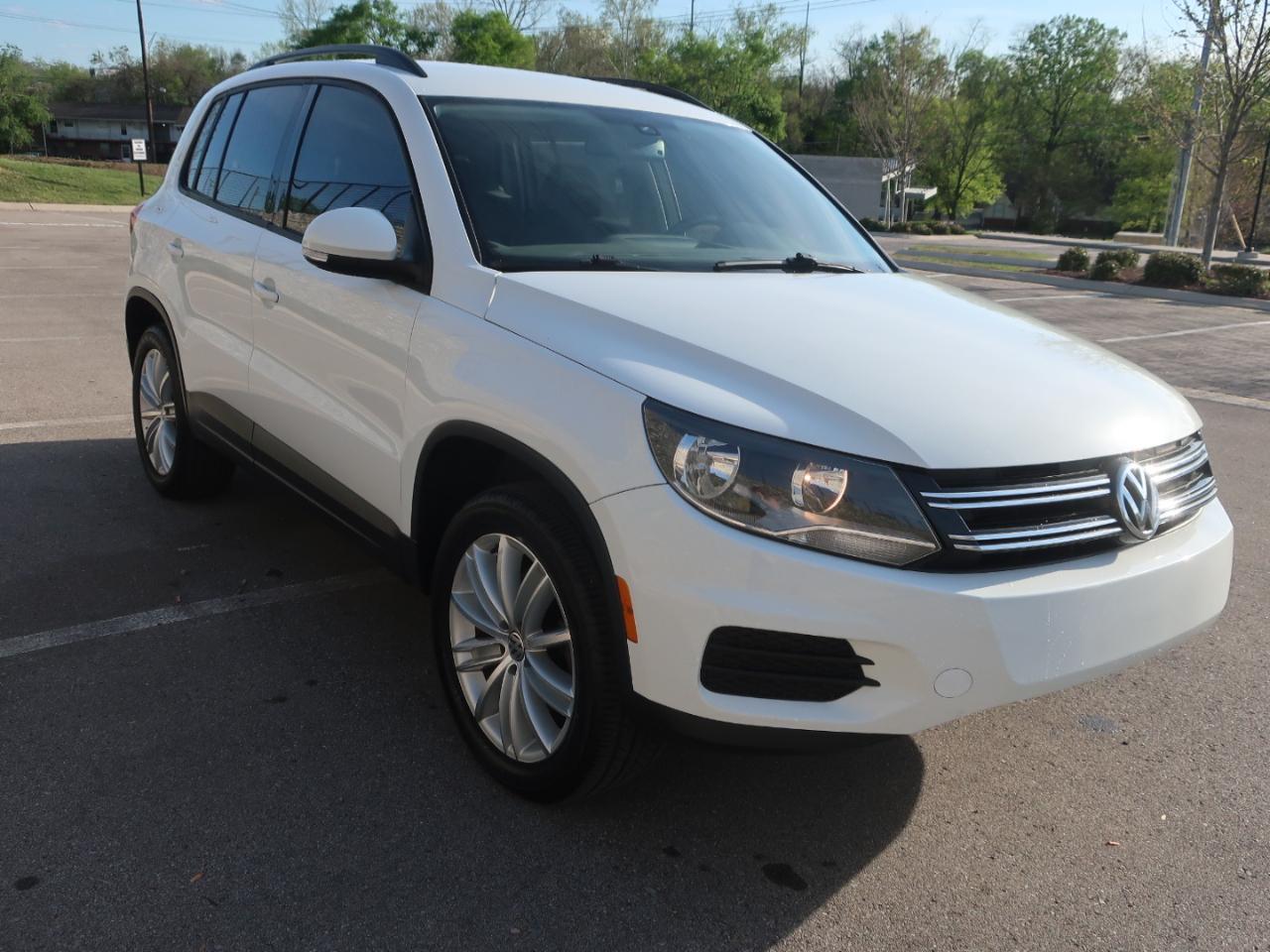 Volkswagen Tiguan 2.0T S FWD 2016