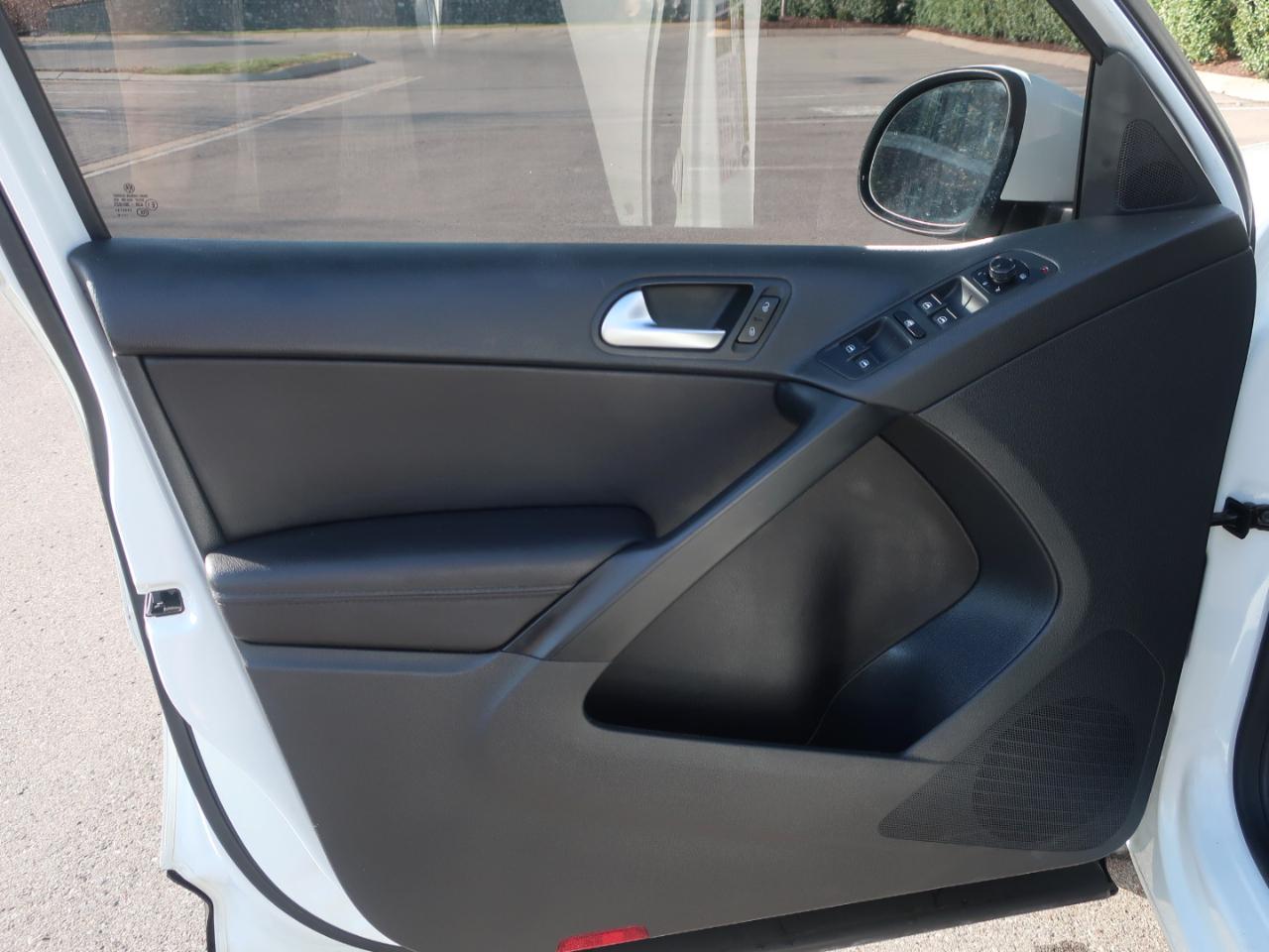 Volkswagen Tiguan 2.0T S FWD 2016