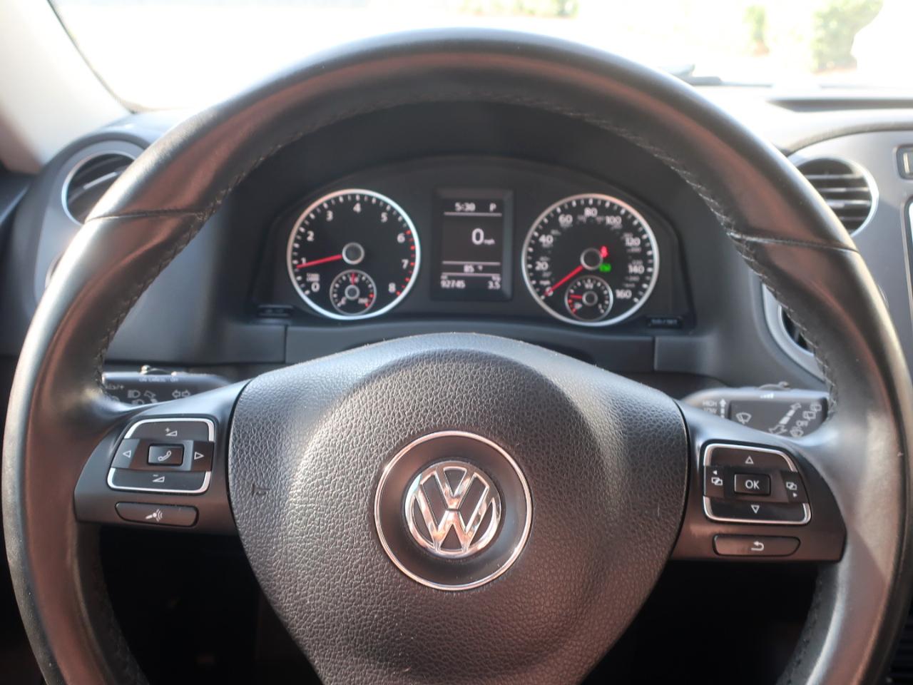 Volkswagen Tiguan 2.0T S FWD 2016