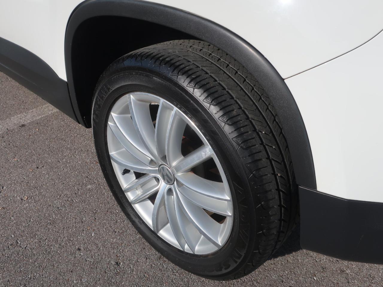 Volkswagen Tiguan 2.0T S FWD 2016