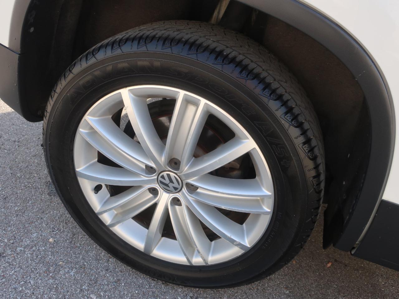 Volkswagen Tiguan 2.0T S FWD 2016