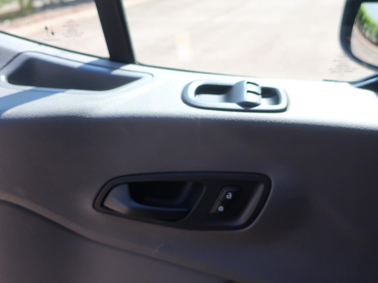 Ford Transit 250 Van High Roof w/Sliding Pass. 148-in. WB EL 2022