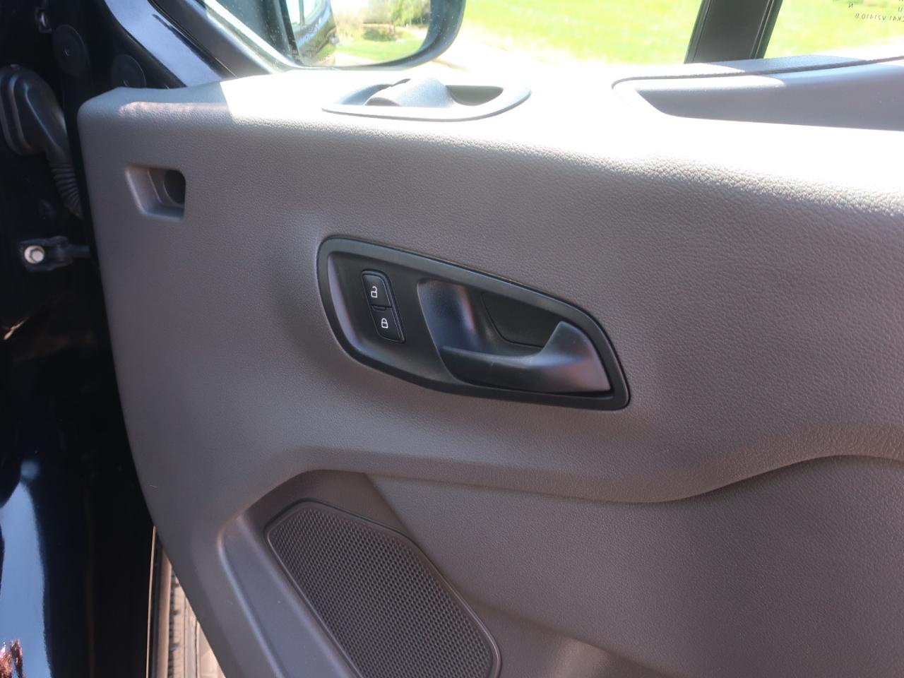 Ford Transit 250 Van High Roof w/Sliding Pass. 148-in. WB EL 2022