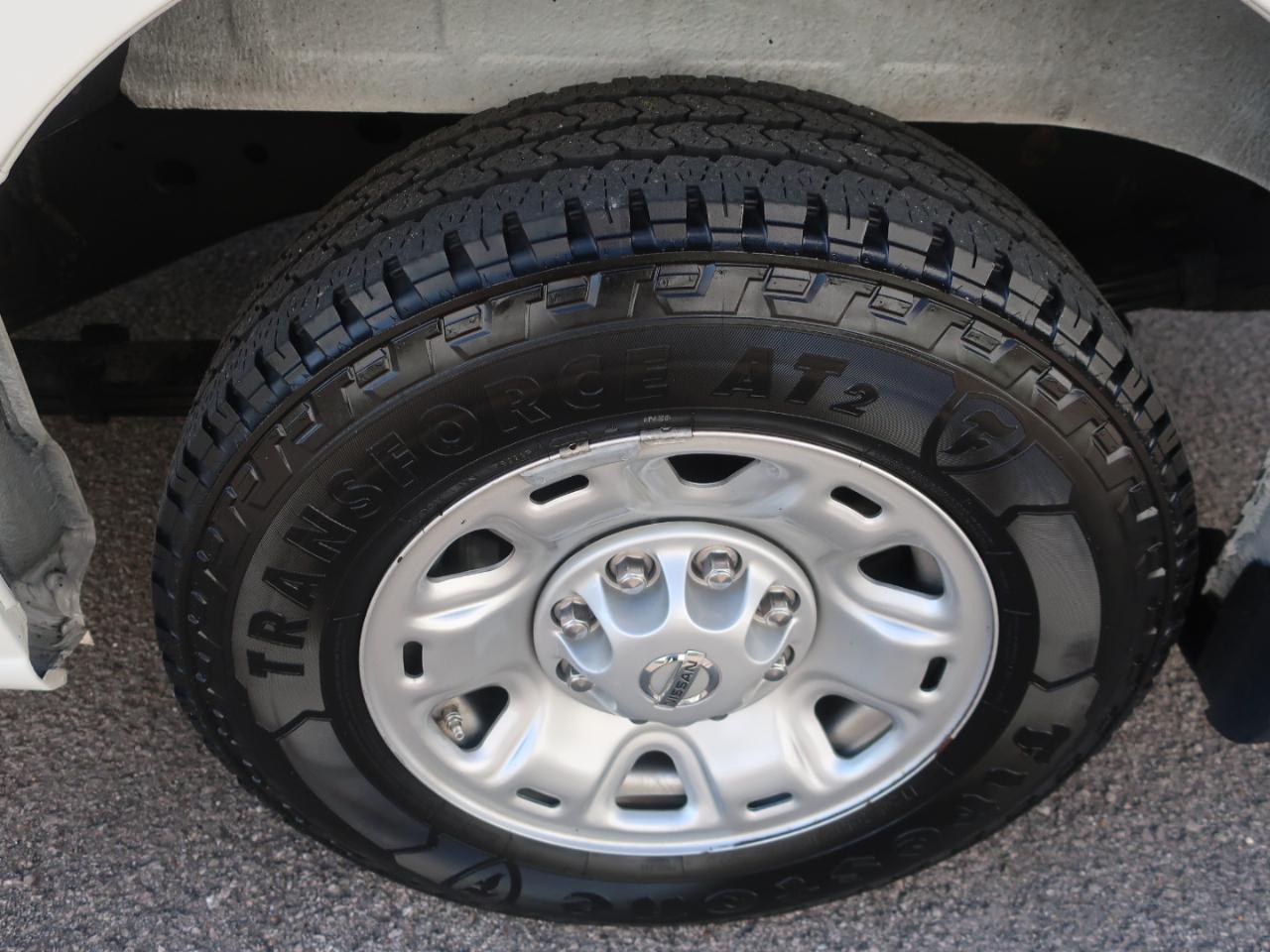 Nissan NV Cargo 1500 SV 2021