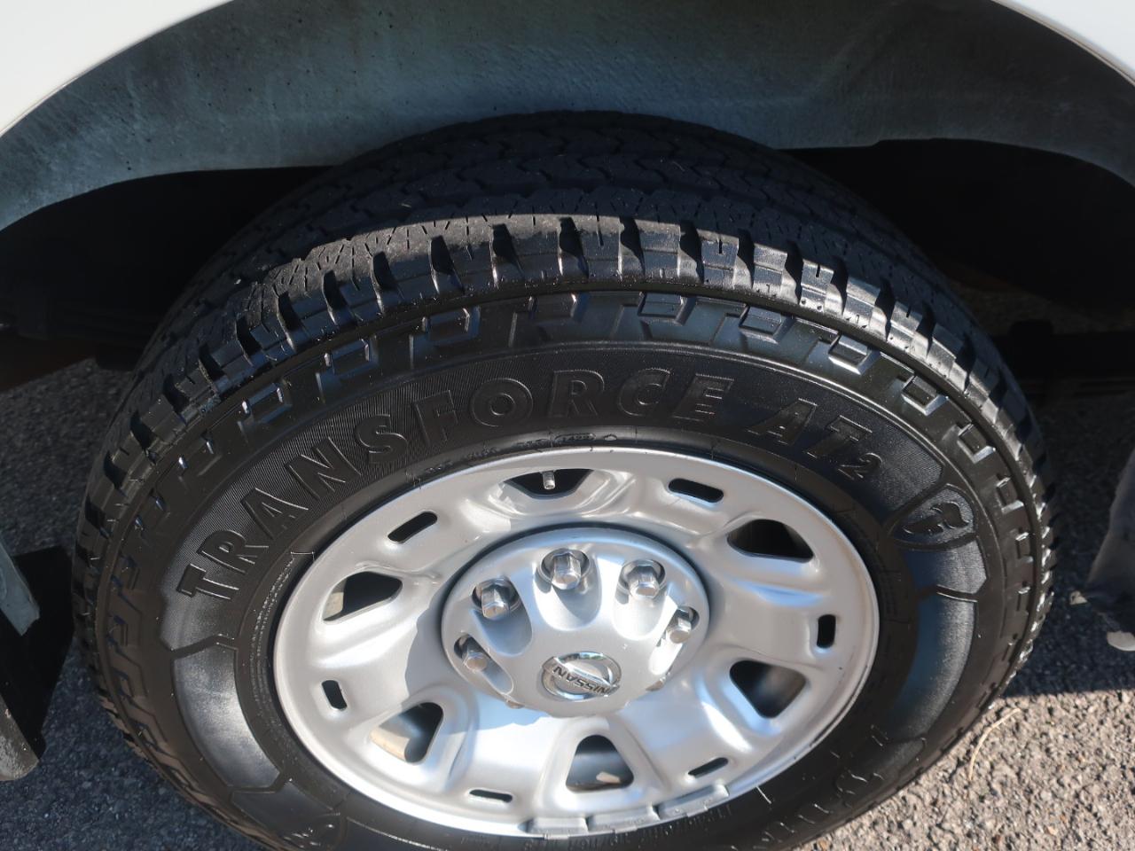 Nissan NV Cargo 1500 SV 2021