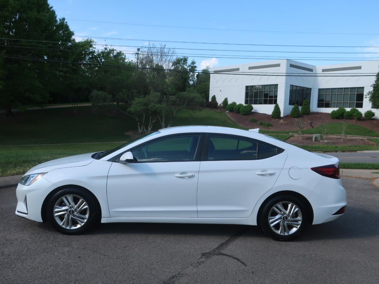 Hyundai Elantra SEL 2019