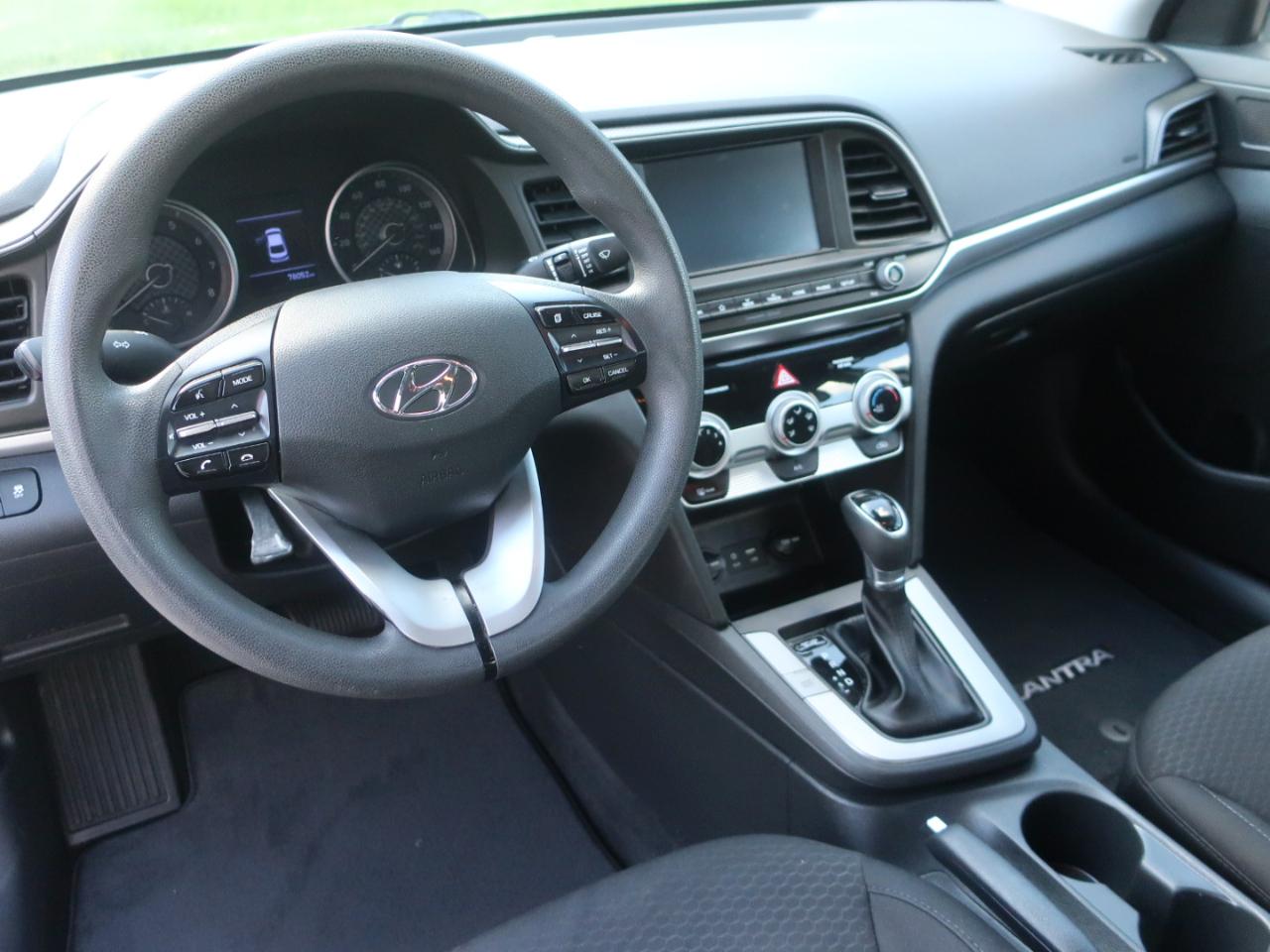 Hyundai Elantra SEL 2019