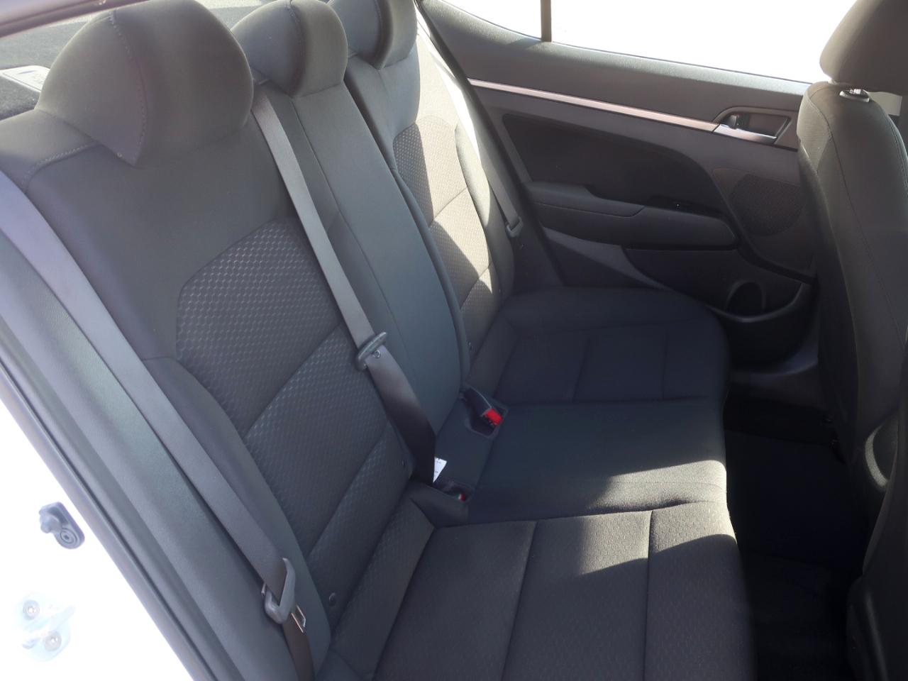 Hyundai Elantra SEL 2019