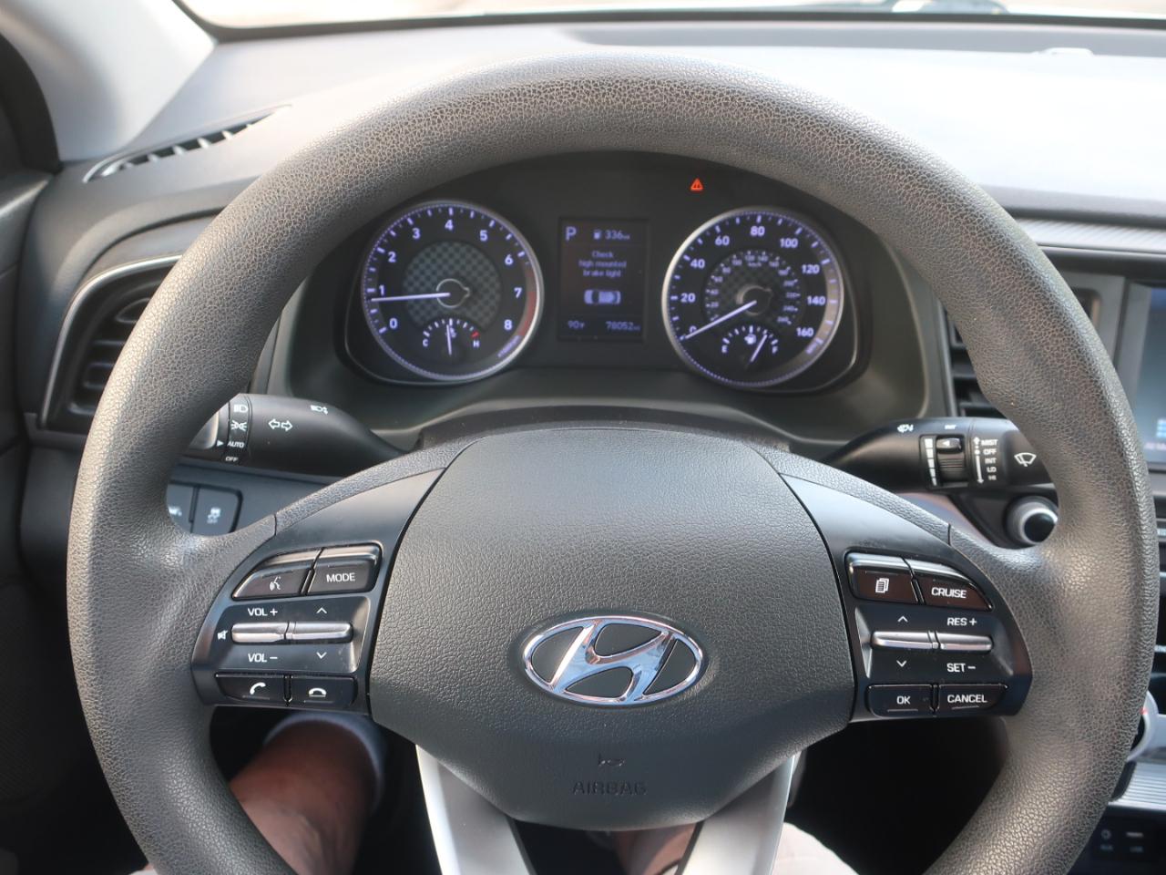 Hyundai Elantra SEL 2019