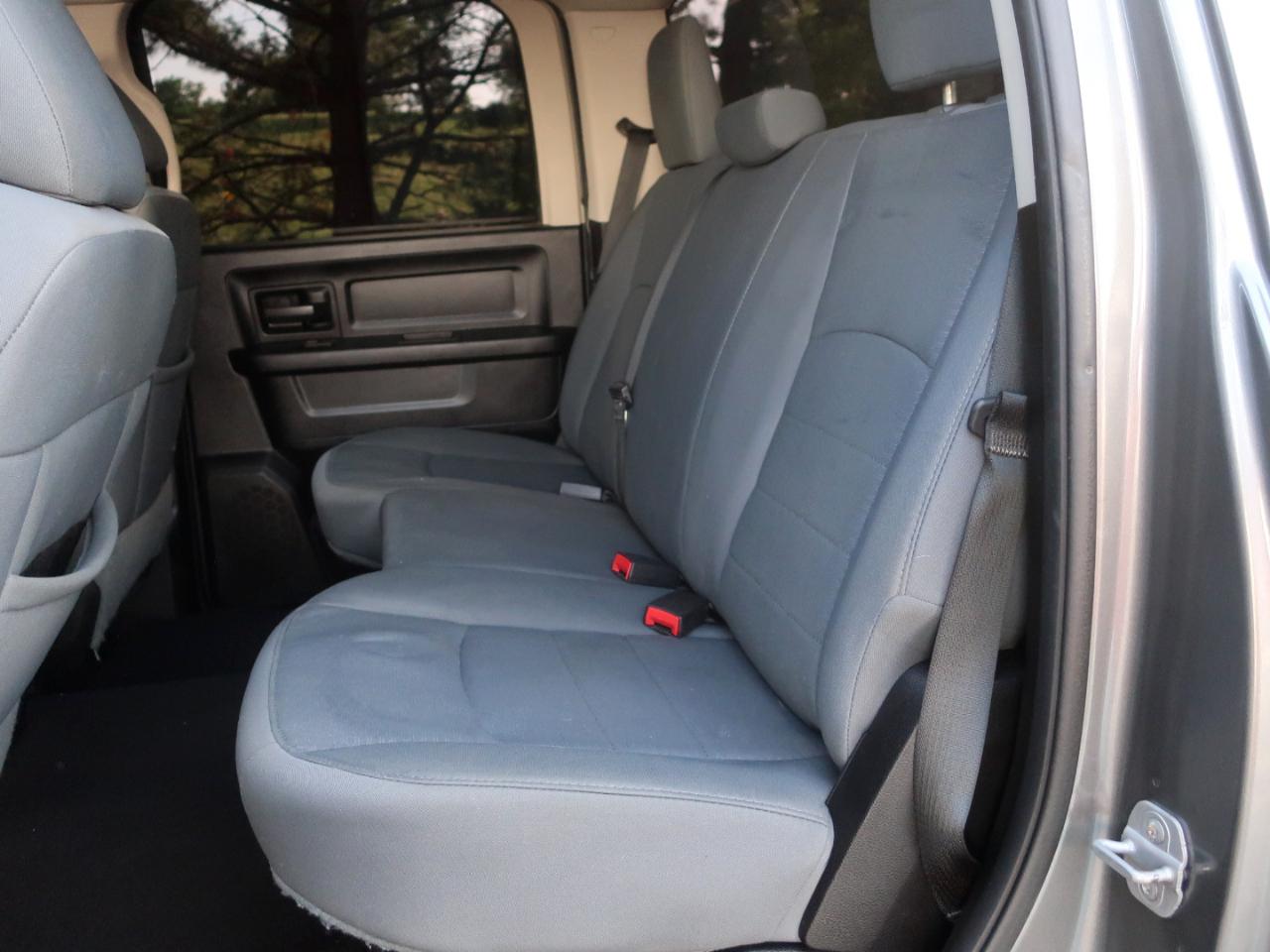 RAM 1500 Tradesman Crew Cab SWB 4WD 2013