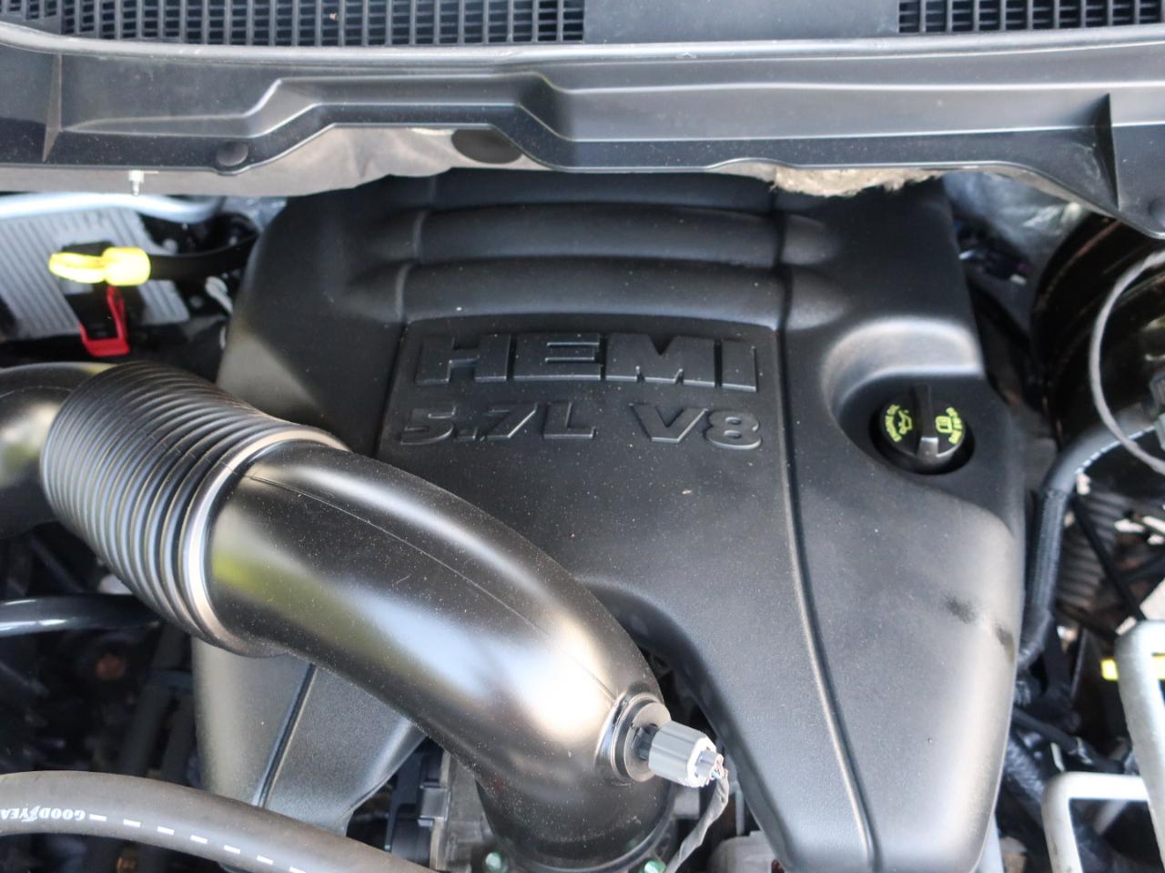 RAM 1500 Tradesman Crew Cab SWB 4WD 2013