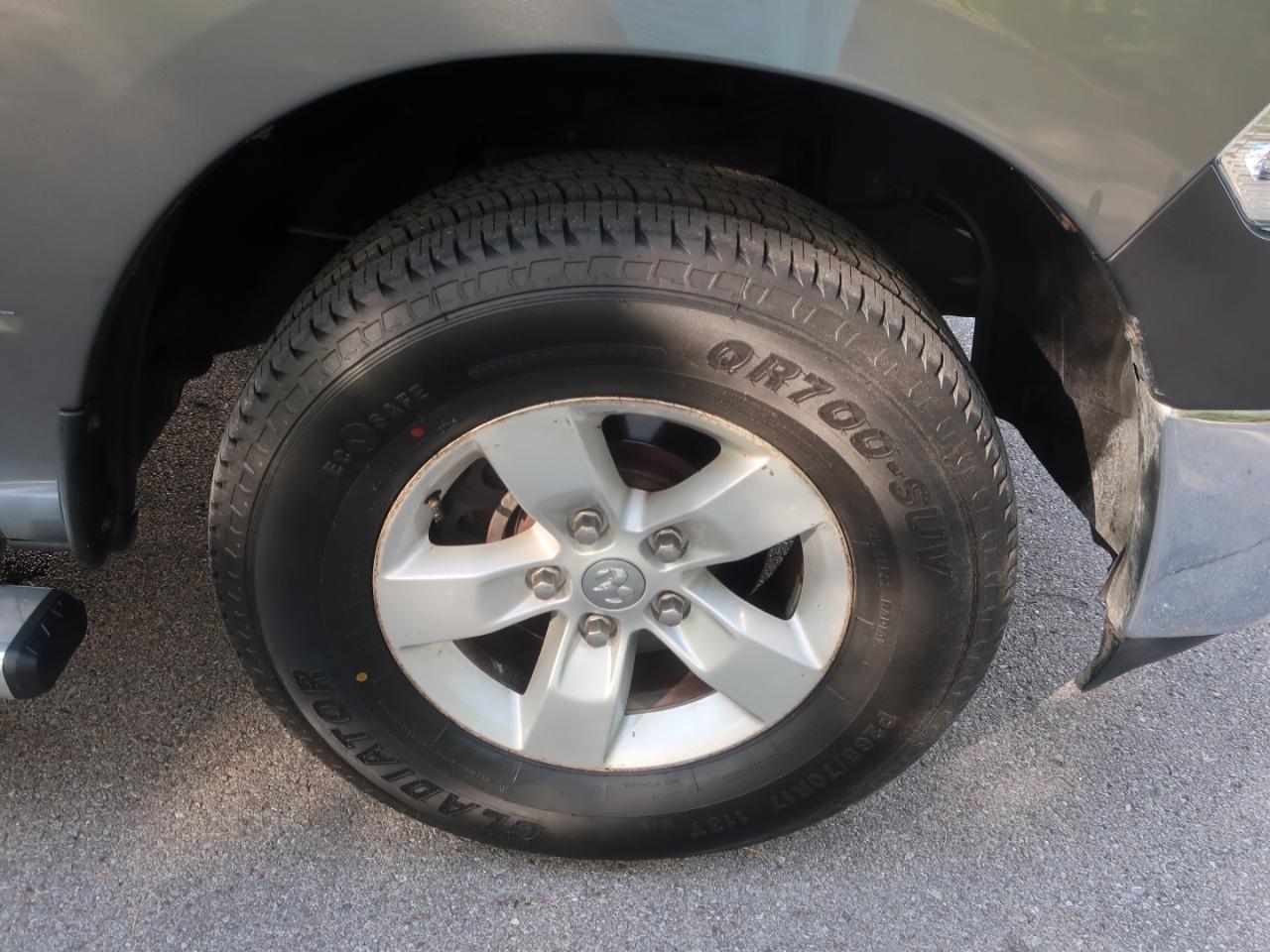 RAM 1500 Tradesman Crew Cab SWB 4WD 2013