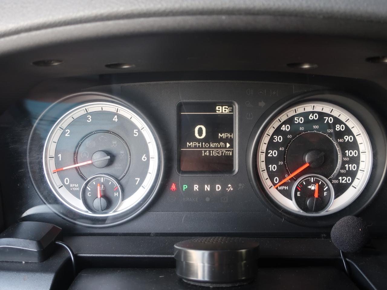 RAM 1500 Tradesman Crew Cab SWB 4WD 2013