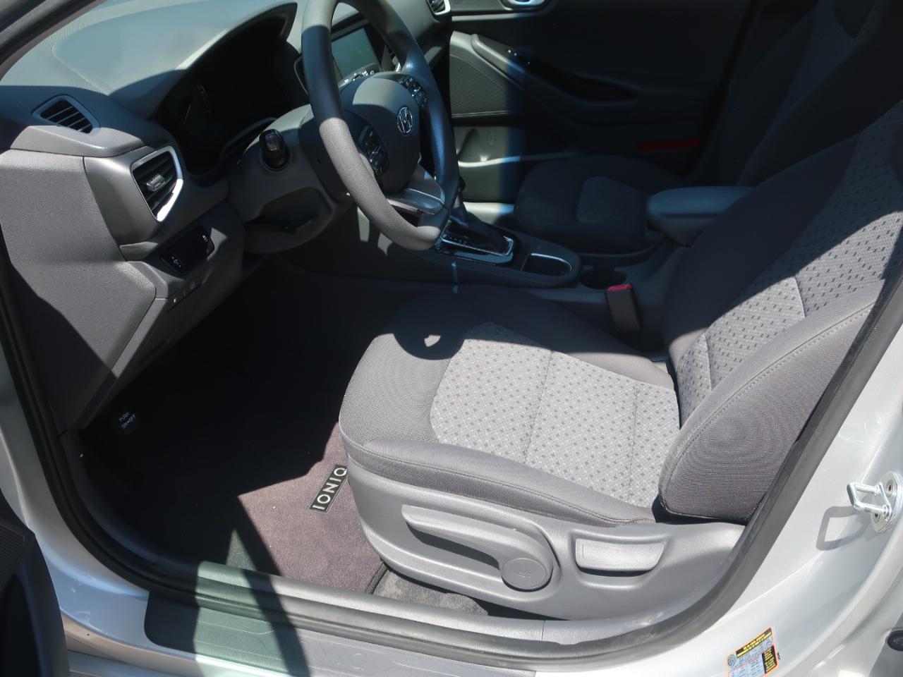 Hyundai Ioniq Hybrid Blue 2018