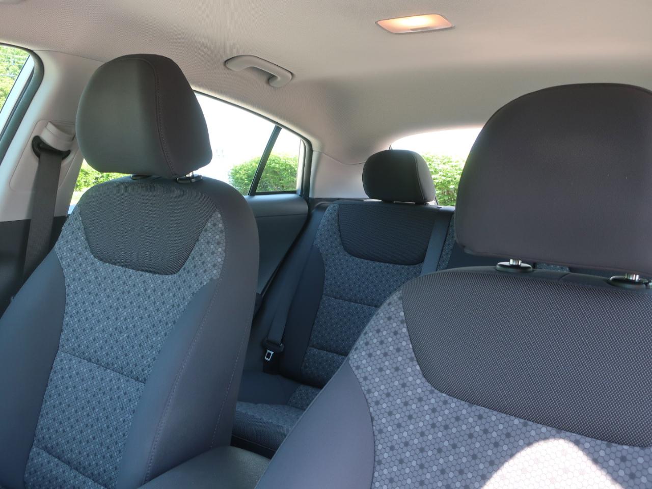 Hyundai Ioniq Hybrid Blue 2018